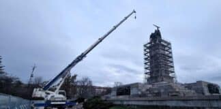 Паметник на Съветската армия