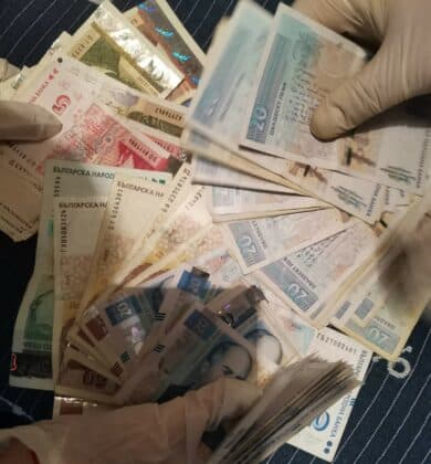 Пари, лихвите