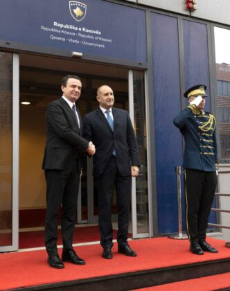 България и Косово