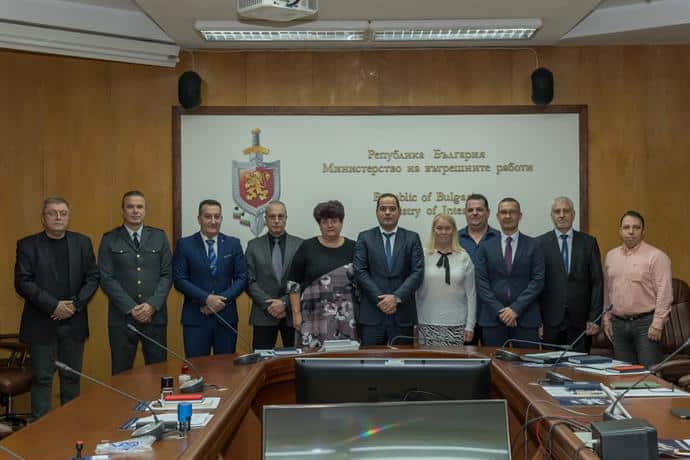 Калин Стоянов с представители на синдикалните организации