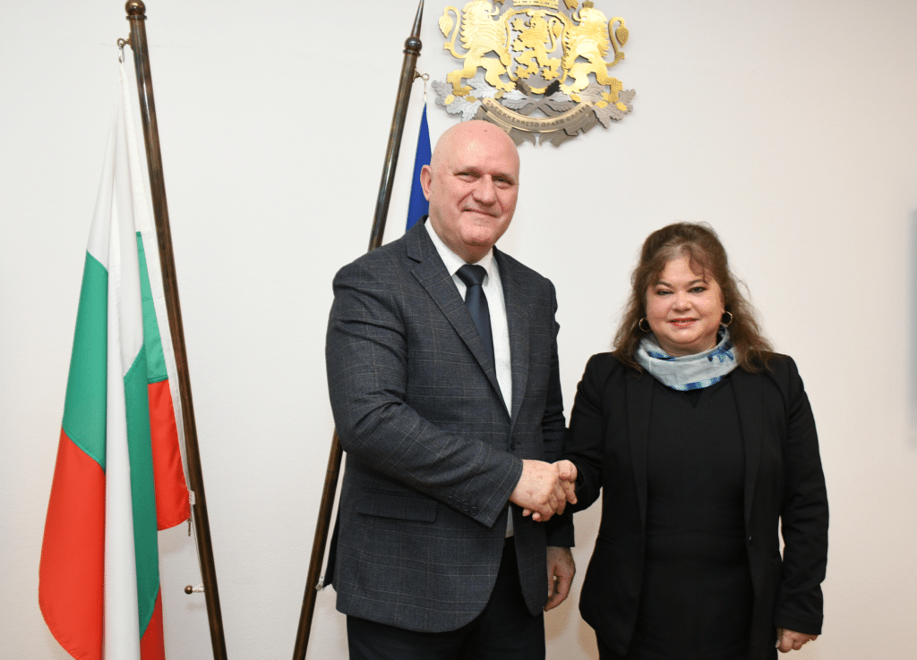 България и Куба ще работят за възобновяване на обмена на