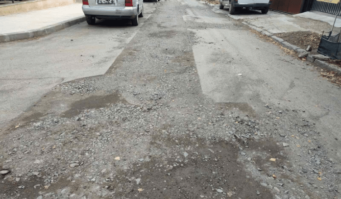 Улица "Баба Тонка"