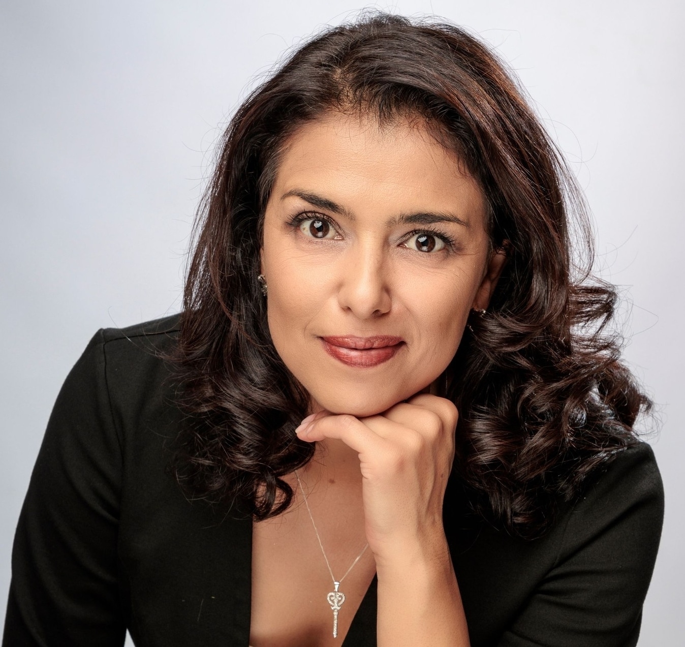 От месеци се чудя защо Борисов мълчи докато ДПС Ново начало