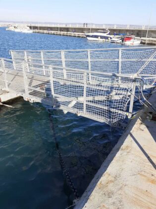 Поражения в пристанище Карантината