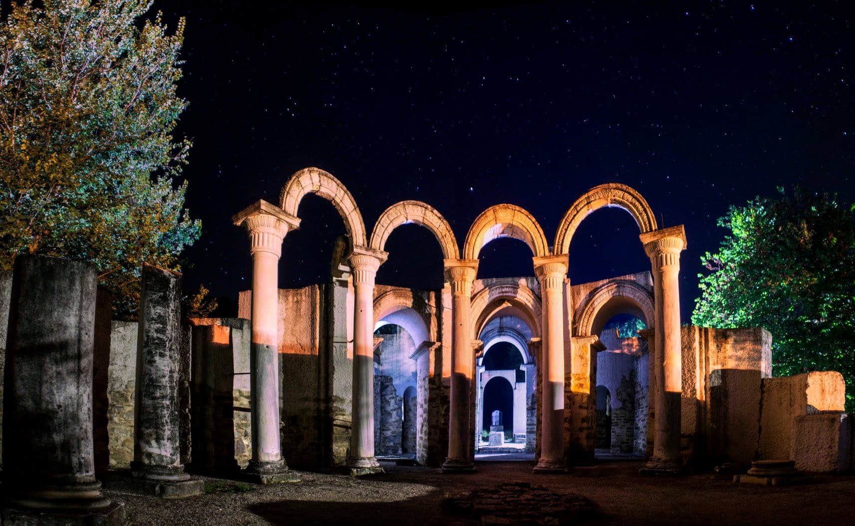 — някога величествена столица на България в епохата на Първото