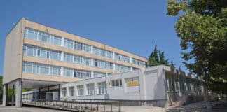 ОУ „Черноризец Храбър“