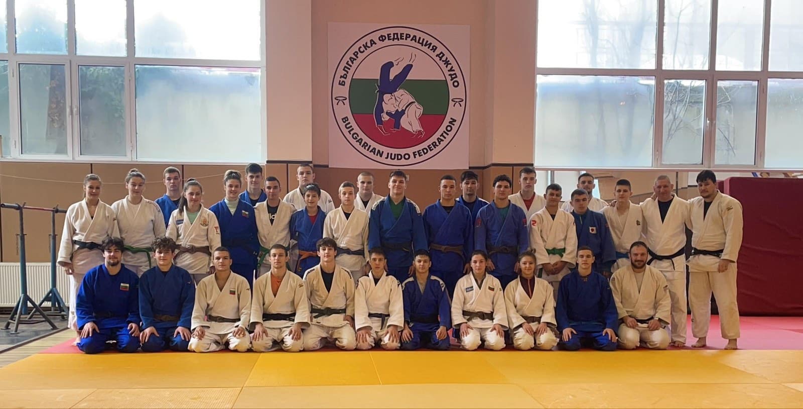 Над 100 кадети се включиха в националния лагер на комплекс