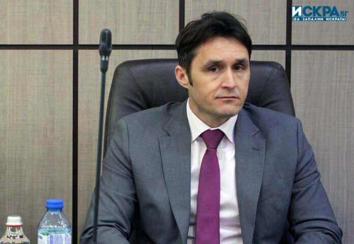 Старши комисар Емил Павлов