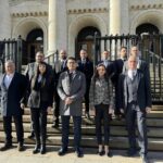 Хората, депозирали документите