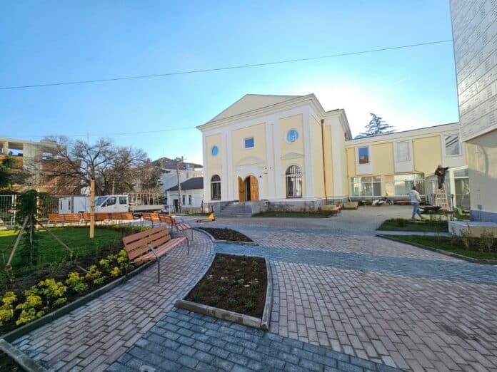 Художествена галерия "Жорж Папазов"