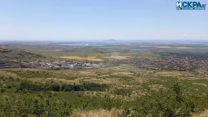 Каменна кариера в бургаския квартал "Банево"