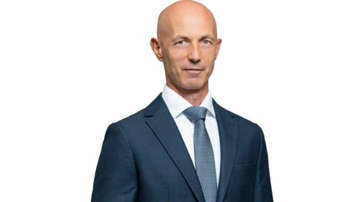 Коста Стоянов