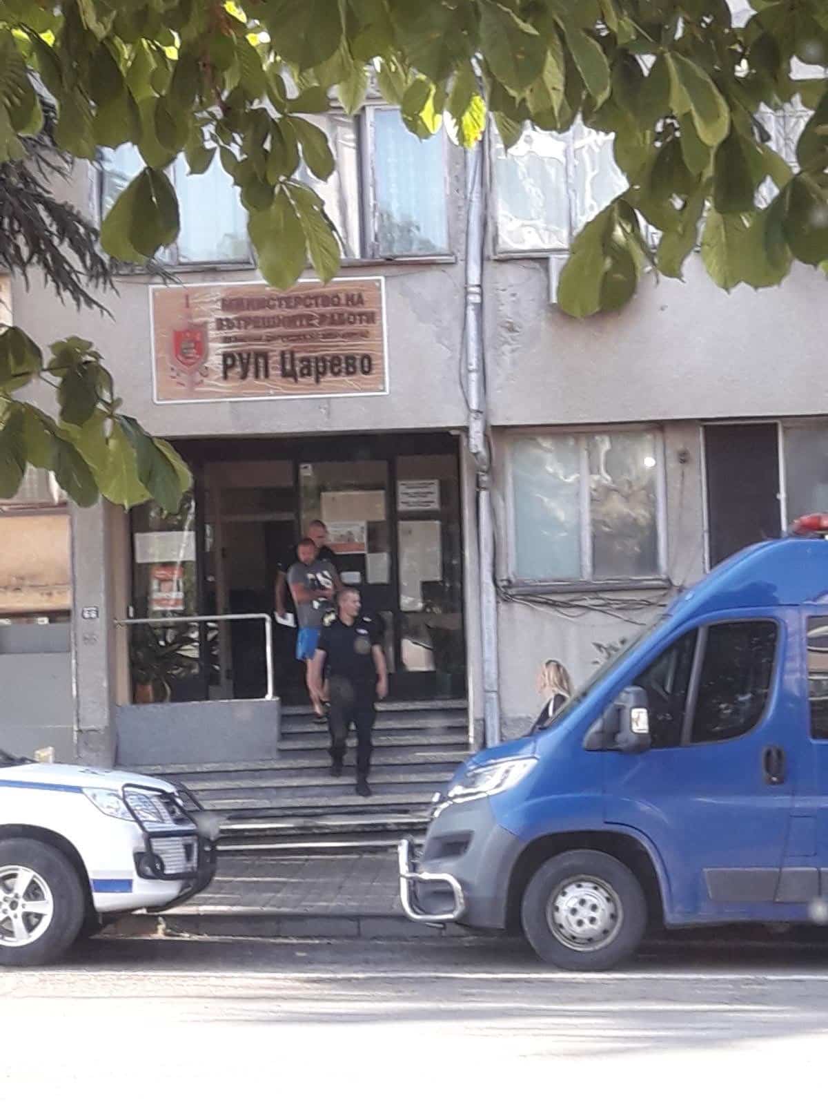 Мъжът заловен като извършител на опита за палеж на фирмената