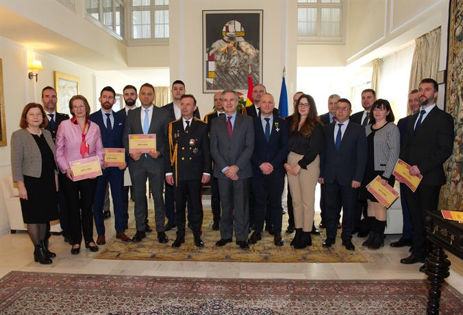 Служител от отдел Наркотици в ГДБОП получи високо отличие от