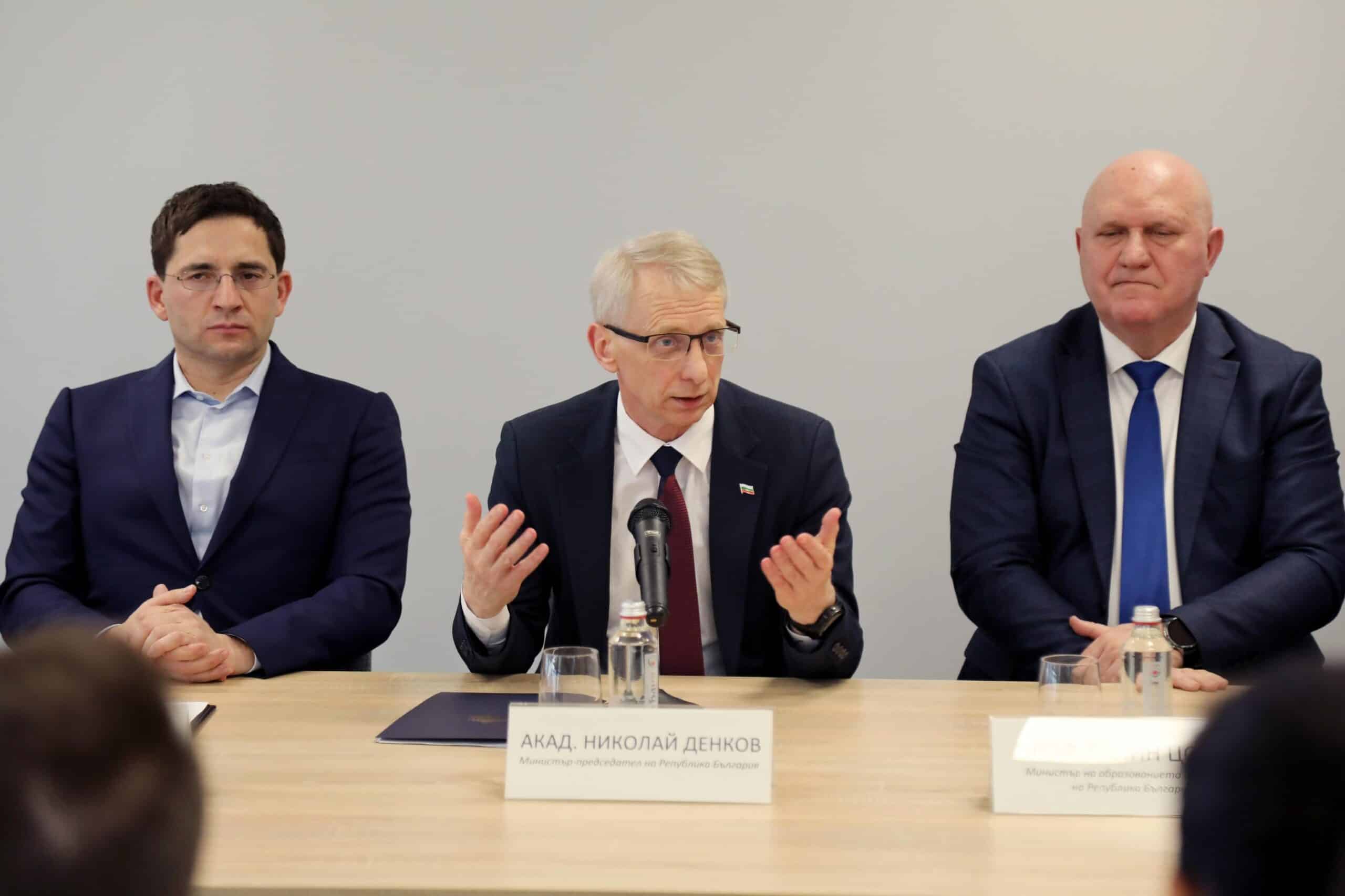 Съревнованието за развитие на модели базирани на изкуствен интелект се