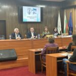 Общественото обсъждане