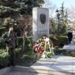 Паметник на Стефан Стамболов