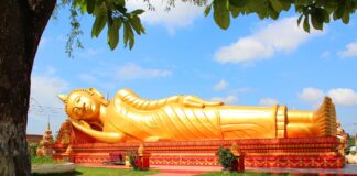 Паркът на Буда във Виетнян, Лаос