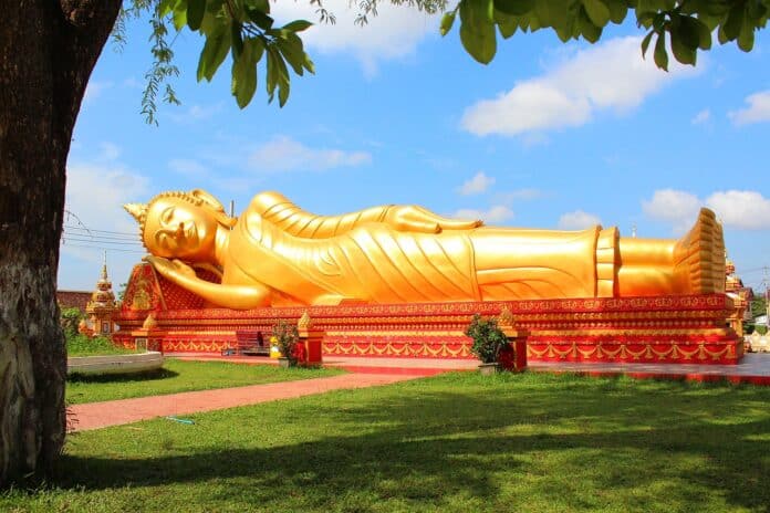 Паркът на Буда във Виетнян, Лаос