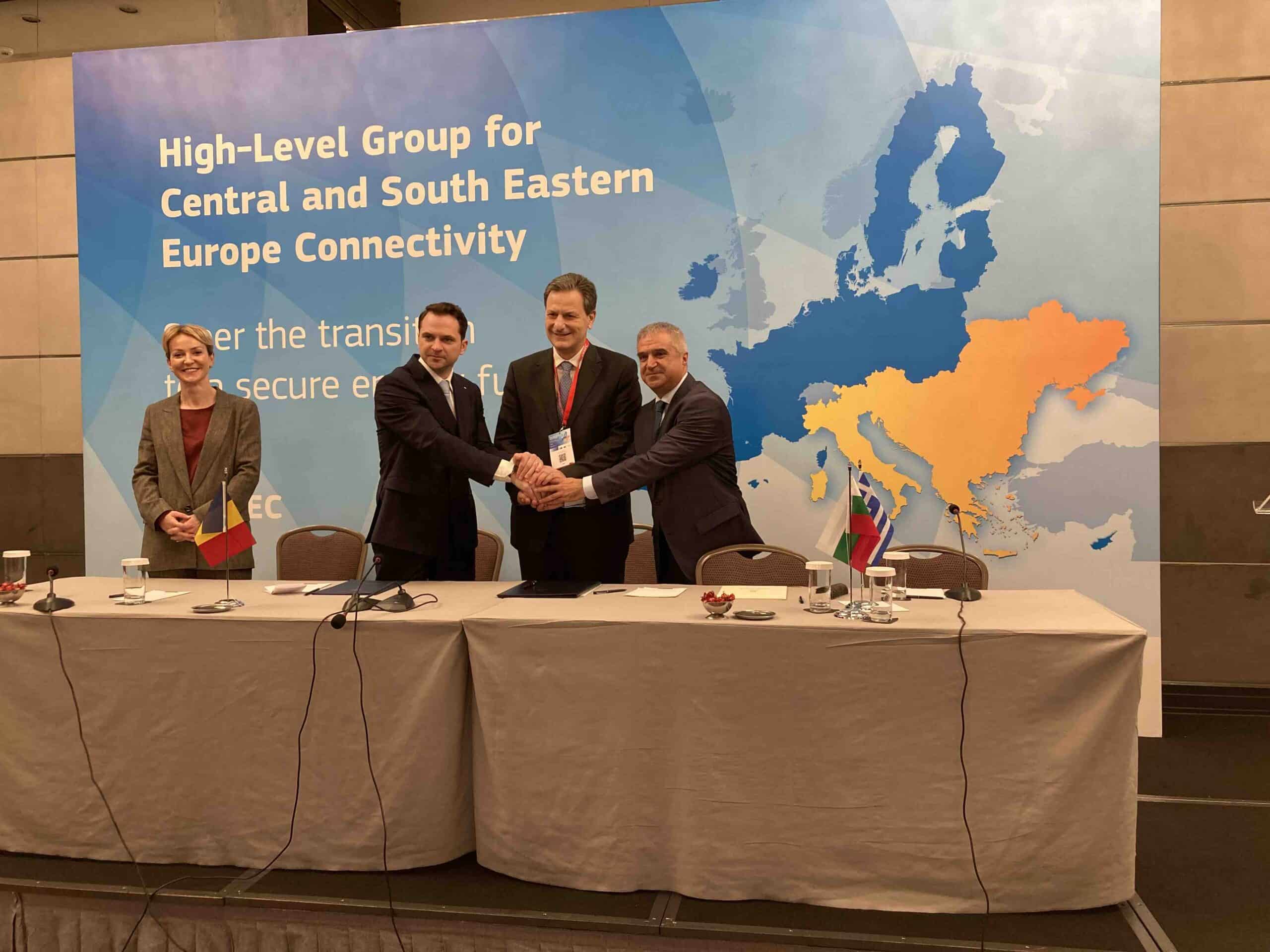 Енергийните министри на България Гърция и Румъния подписаха тристранна Декларация