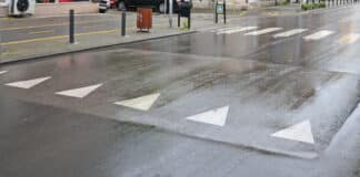 Повдигната пешеходна пътека