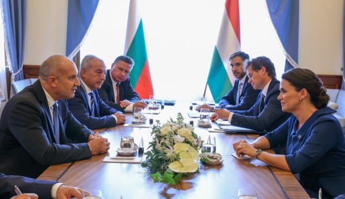 Работна среща