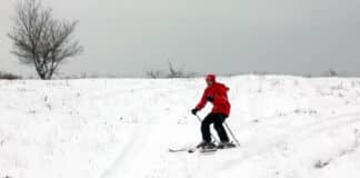 Каране на ски край Малко Търново