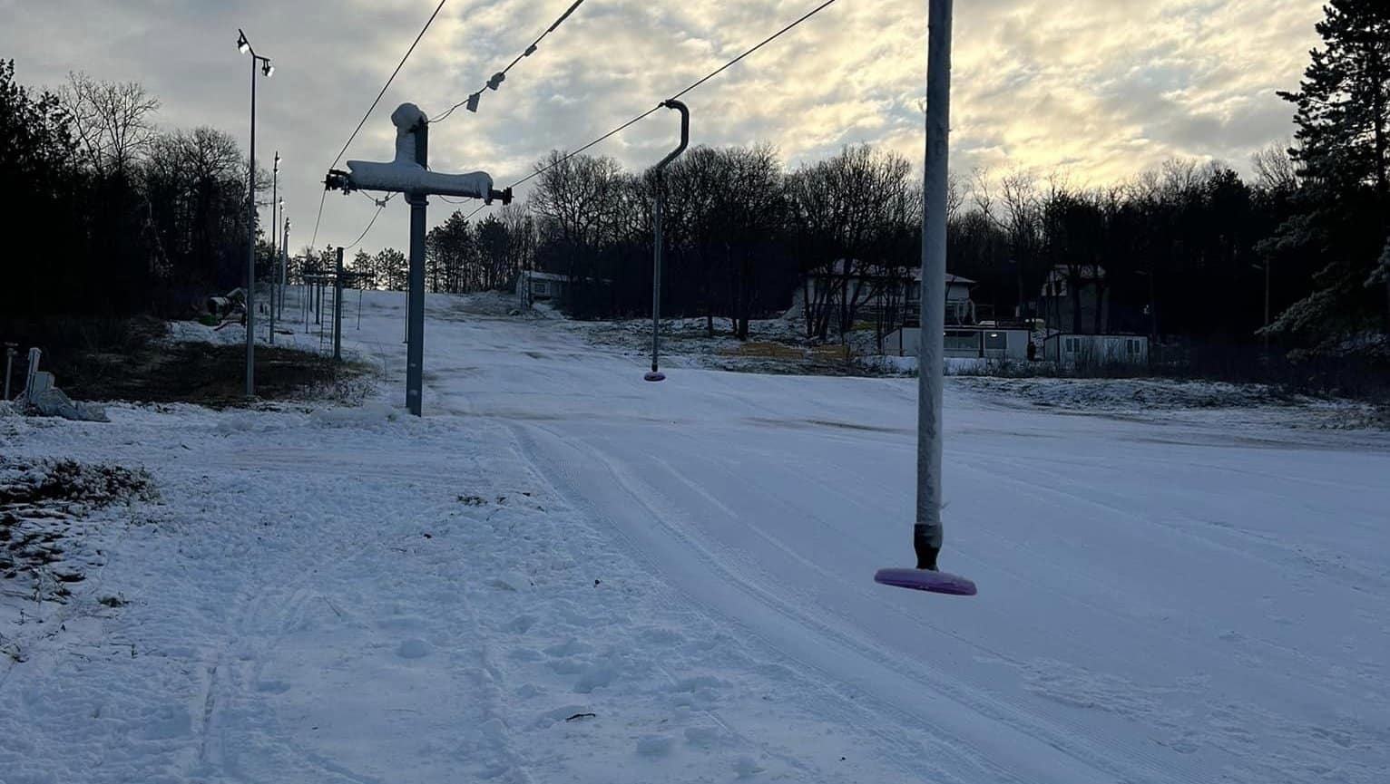 Между Карпатите и Стара планина има една единствена ски писта