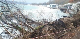 Свлачище при Рибарския плаж