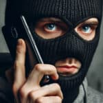 Телефонна измама