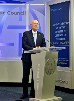 Тодор Тагарев в САЩ