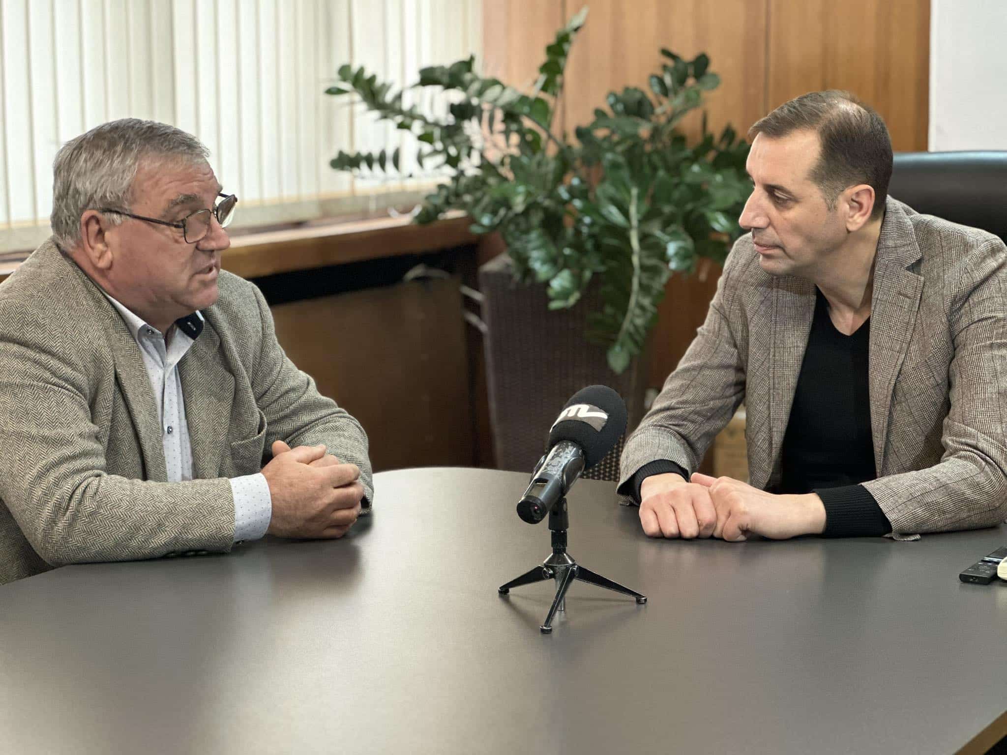 Да бъде разкрита професионална паралелка със специалност Ветеринарен техник в