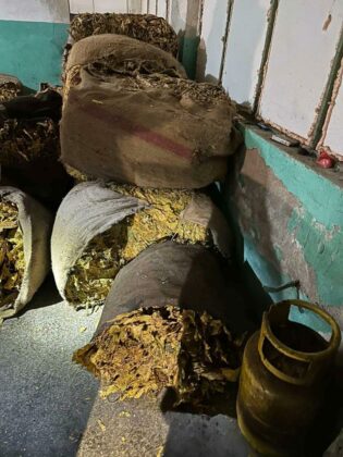 Нелегален цех за тютюн