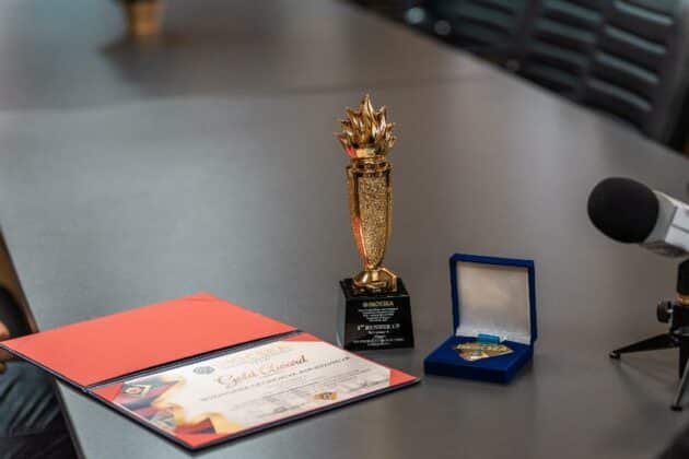 Награди на Божидара Амуджиева