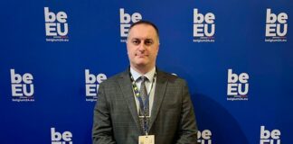 Доц. Деян Стратев