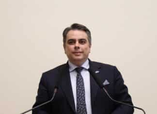 Асен Василев