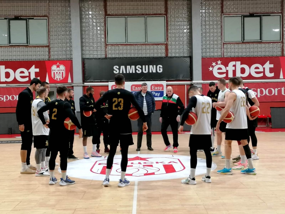 Още трима баскетболисти се присъединиха към лагера на мъжкия национален