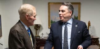 Бил Нелсън и Асен Василев