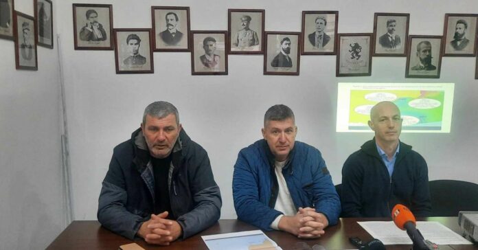 Брифингът
