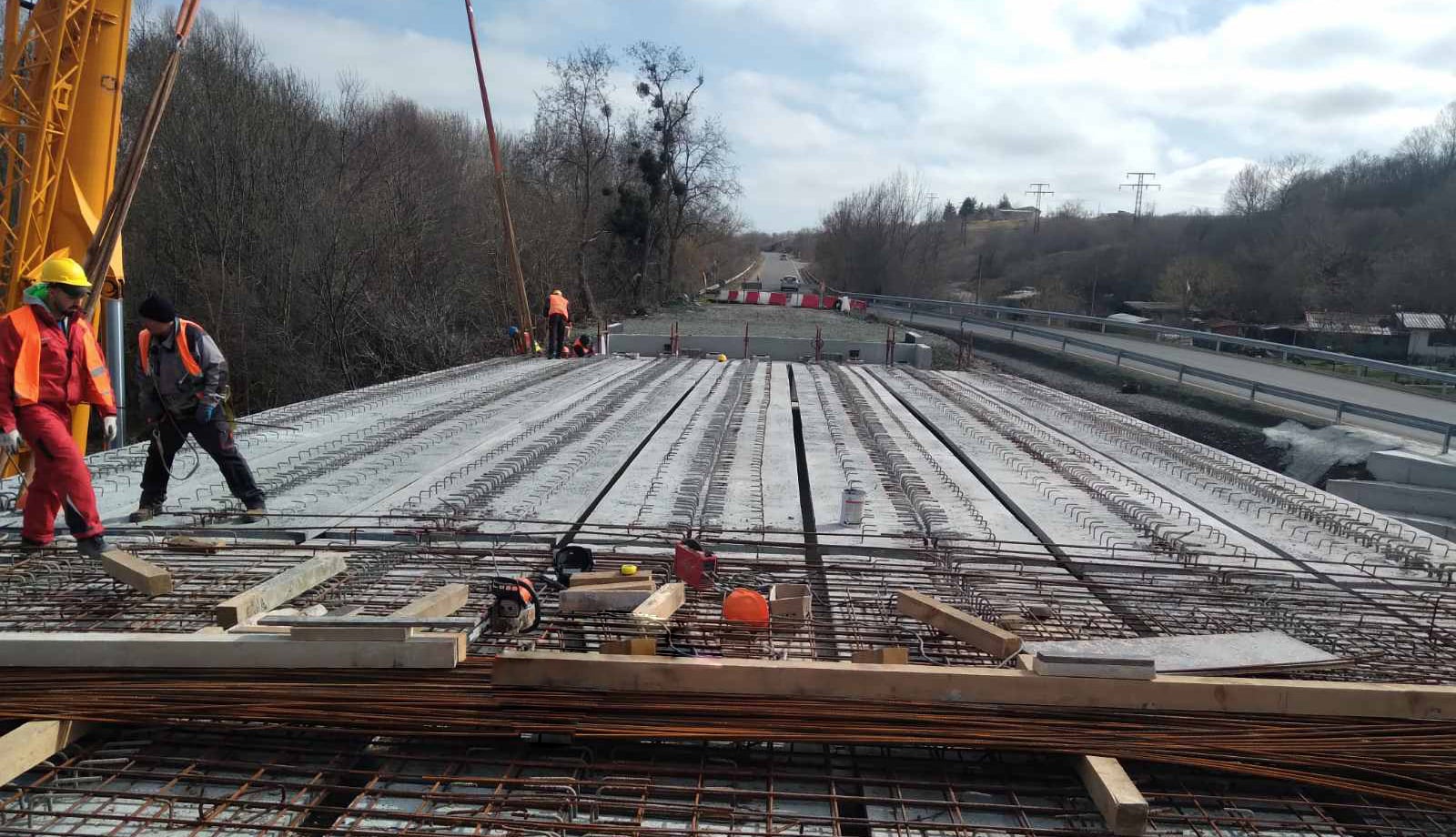 С ускорени темпове се изгражда новият мост на пътя Царево