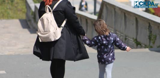 Майка с дете