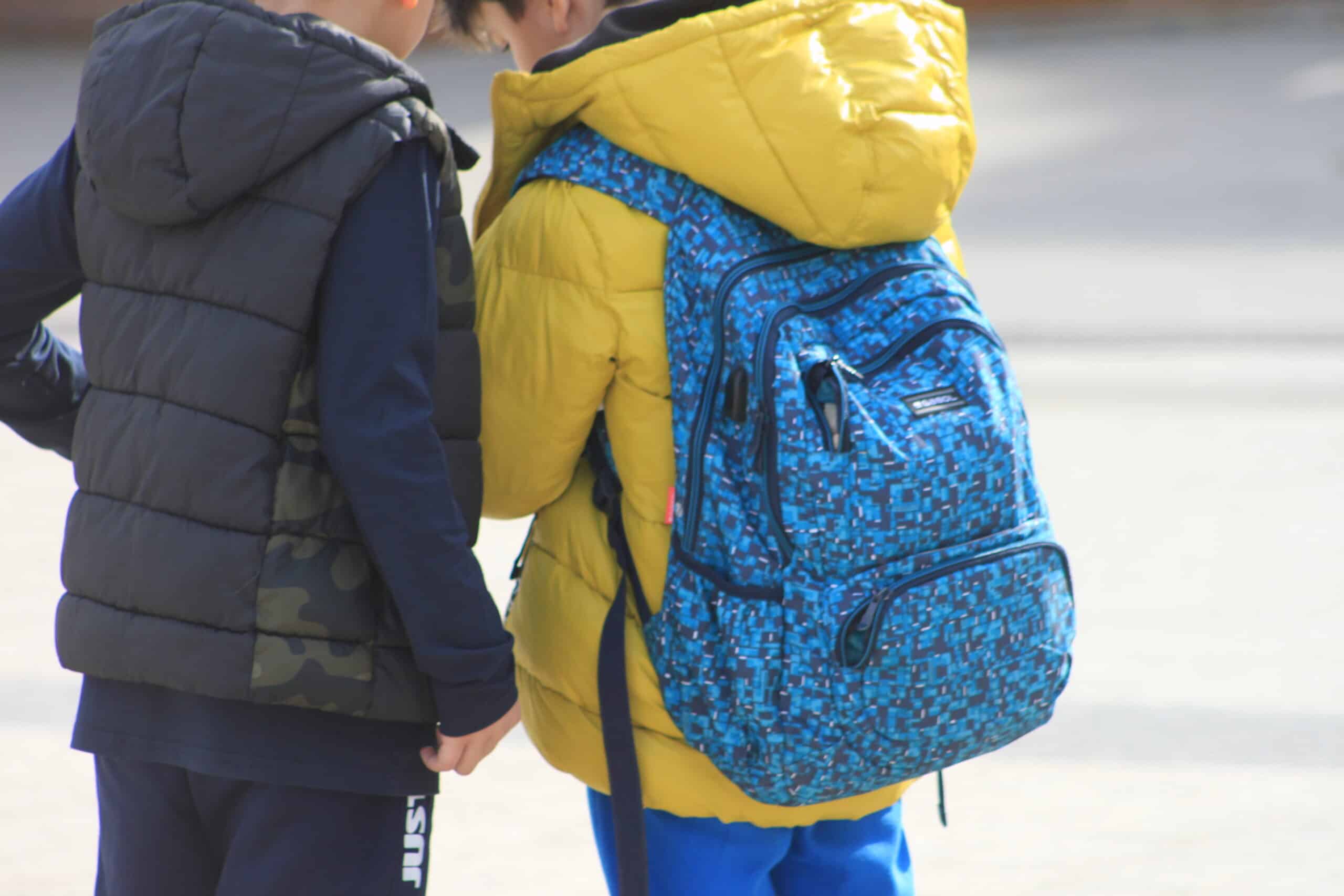 публикува официална заповед с която се определят ваканциите неучебните дни