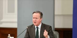 Дейвид Камерън