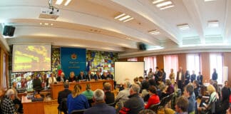 Дискусията