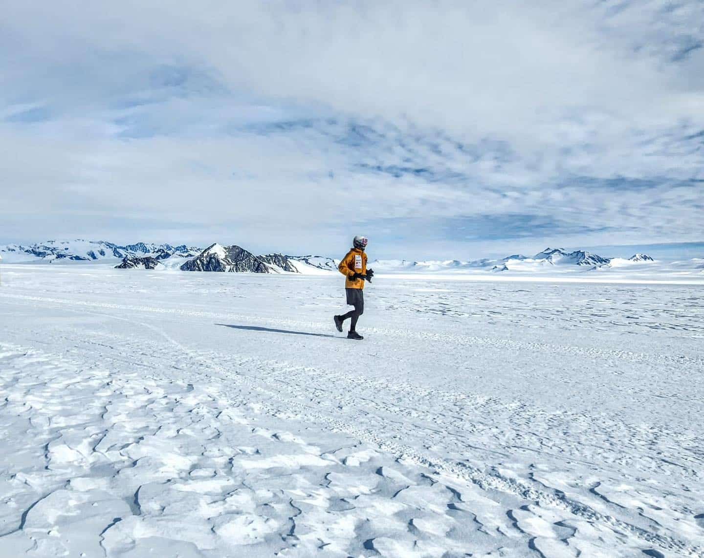 Между 15 декември 2023 г и 14 януари 2024 г