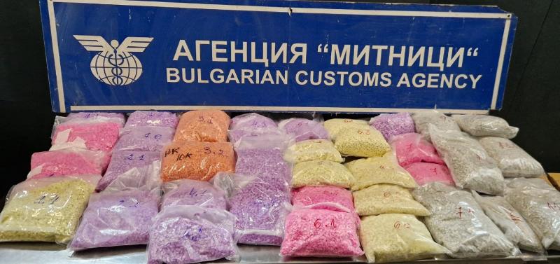 В ранните часове на 24 февруари служители от отдел Борба