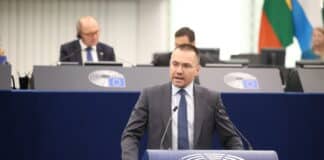 Ангел Джамбазки