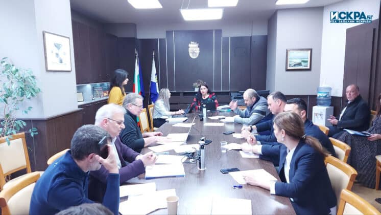 Комисия по правни въпроси