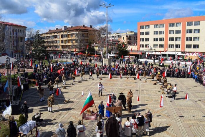 Кукерски фестивал