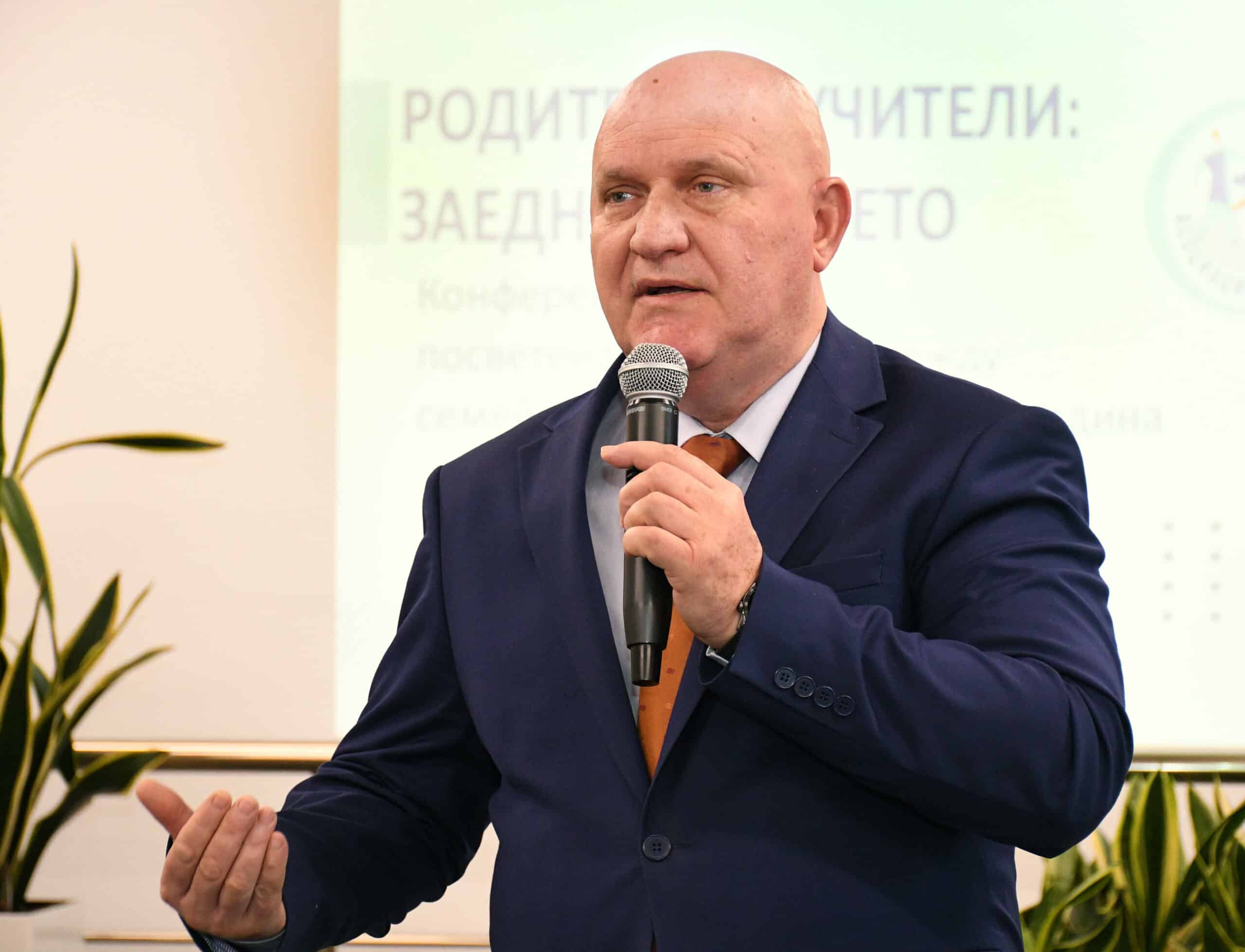 Министърът на образованието и науката проф Галин Цоков ще представи